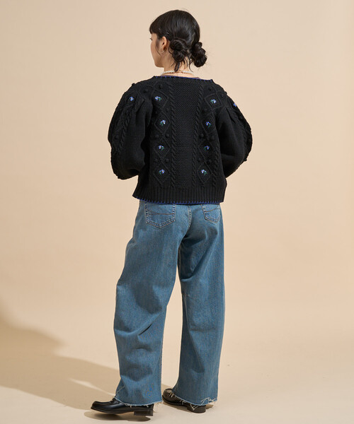 FREAK'S STORE(フリークスストア)の「花刺繍 カーディガン / パフスリーブ ニットカーディガン(カーディガン/ボレロ・レディース・ブラック/オフホワイト・フリ-)」の5枚目の写真