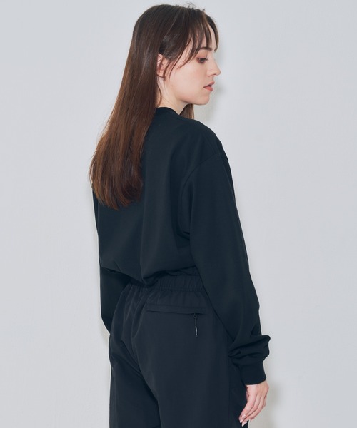EMMA NOVEMBER (エマノーヴェンバー)の「Embroidery オープンエンド ロングスリーブ Tシャツ(Tシャツ/カットソー・メンズ・ホワイト×ホワイト/ブラック×ブラック・1/3/2)」の8枚目の写真