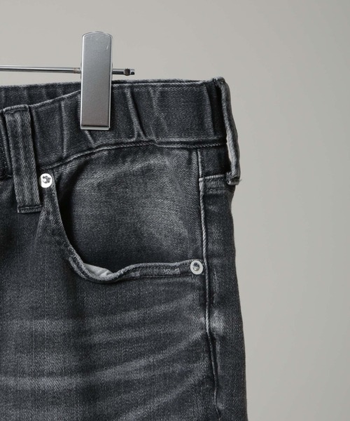 NANO universe（ナノユニバース）の「RED CARD/Rhythm + Easy（デニムパンツ・メンズ・ブラック・30/28/32）」の3枚目の写真