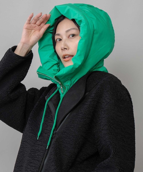 Munich(ミューニック)の「パファーバラクラバ(ネックウォーマー/スヌード・レディース・ブラック/アイボリー/グリーン・FREE)」の3枚目の写真