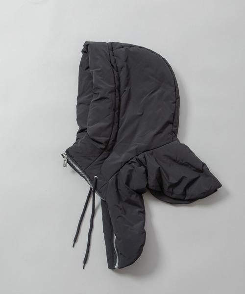 Munich(ミューニック)の「パファーバラクラバ(ネックウォーマー/スヌード・レディース・ブラック/アイボリー/グリーン・FREE)」の18枚目の写真