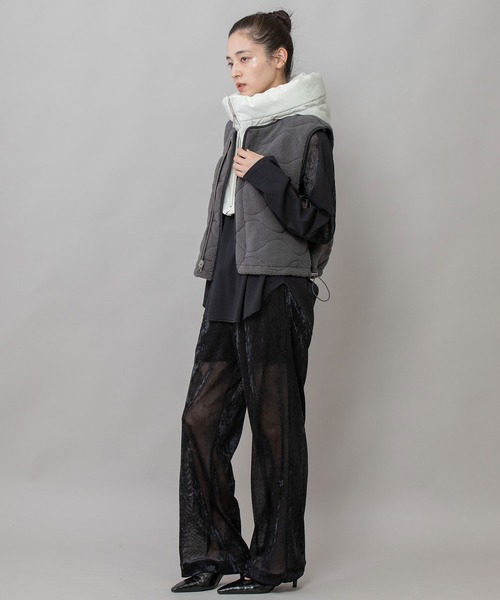 Munich(ミューニック)の「パファーバラクラバ(ネックウォーマー/スヌード・レディース・ブラック/アイボリー/グリーン・FREE)」の20枚目の写真