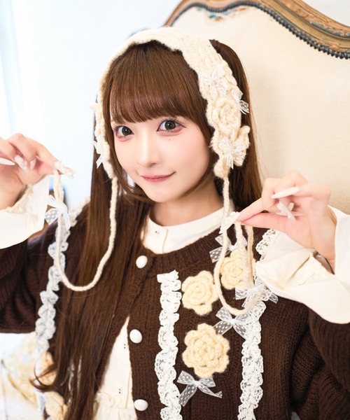 kutir きゅるりんってしてみて ニット カーディガン ヘッドドレス kutir（クティール）の「【クティールとレトロ】フラワーニットヘッド