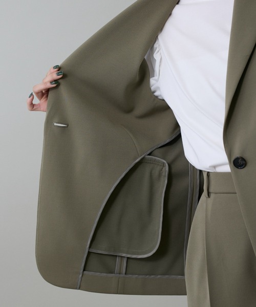 INED（イネド）の「テーラードジレ【セットアップ対応】（テーラードジャケット・レディース・ブラック/カーキ・9号）」の12枚目の写真
