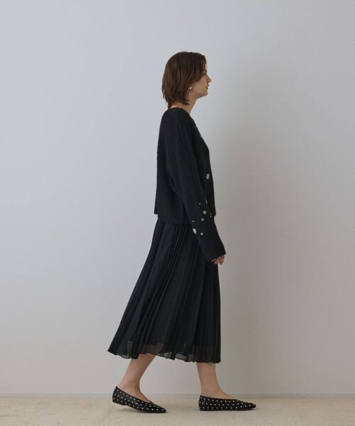 GRACE CONTINENTAL(グレースコンチネンタル)の「メッシュプリーツスカート(スカート・レディース・ブラック/キナリ・36)」の12枚目の写真