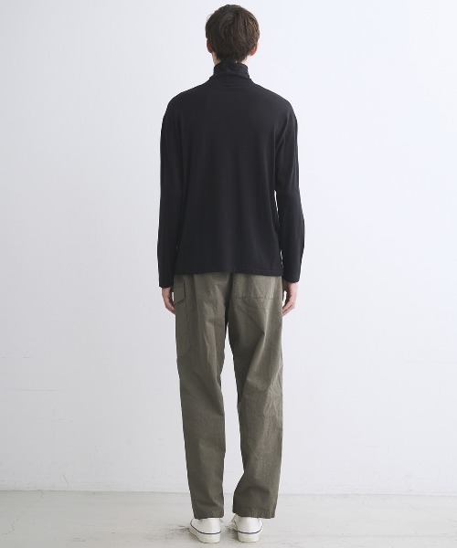 three dots(スリードッツ)の「コットンウール 長袖タートルネック(Tシャツ/カットソー・メンズ・パープル/オフホワイト/ブラック/ブラウン系その他・MEDIUM/LARGE/SMALL)」の13枚目の写真