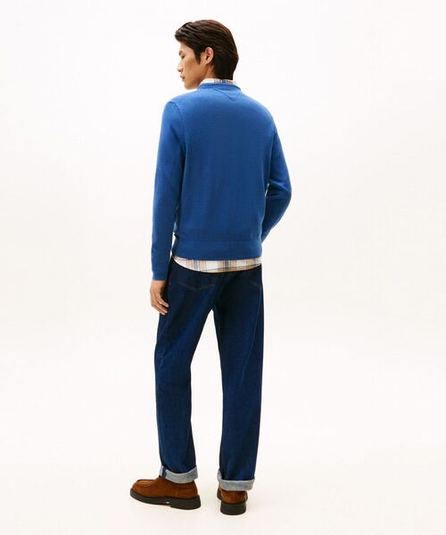 TOMMY HILFIGER（トミーヒルフィガー）の「コットンシルクカシミヤクルーネックセーター（ニット/セーター・メンズ・グレー/レッド系その他4/ブルー系その他5/オレンジ系その他4/ネイビー/ホワイト・MEDIUM/LARGE/SMALL/X-LARGE）」の13枚目の写真