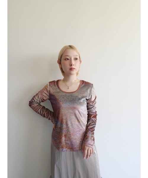 sahara（サハラ）の「Velour Art Print Top/ベロアアートプリント