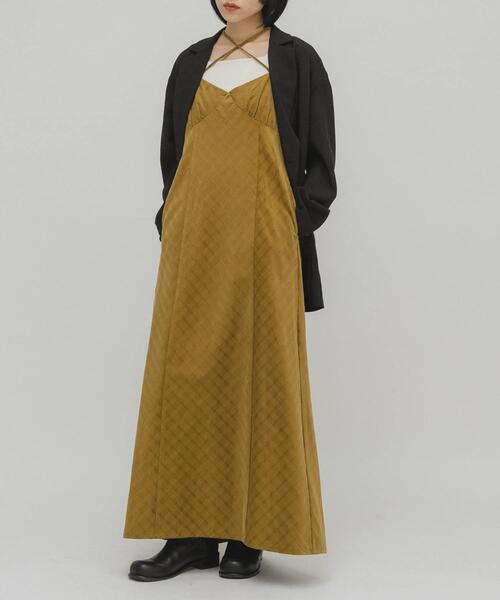 KBF（ケイビーエフ）の「チェックコーデュロイキャミワンピース（ワンピース・レディース・グレー系その他/ブラック/イエロー系その他・ONE）」の19枚目の写真