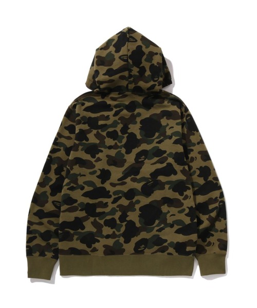 A BATHING APE（アベイシングエイプ）の「1ST CAMO BAPE PULLOVER HOODIE（パーカー・メンズ・オレンジ/イエロー/グリーン・X-LARGE/MEDIUM/SMALL/LARGE/XXX-LARGE/XX-LARGE）」の4枚目の写真