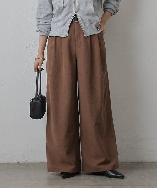 COLONY 2139（コロニートゥーワンスリーナイン）の「ピーチ起毛2タックワイドパンツ（その他パンツ・レディース・ブラウン/グレー/ブラック・SMALL/MEDIUM）」の8枚目の写真