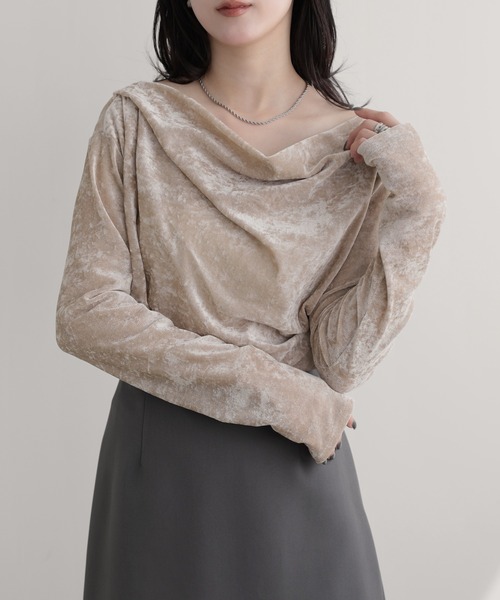 nouvellemoi(ヌーベルモイ)の「ドレープロンT(Tシャツ/カットソー・レディース・チャコール/アイボリー/グレイッシュベージュ/ブラック・M)」の4枚目の写真