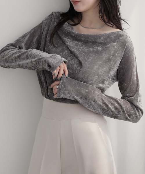 nouvellemoi(ヌーベルモイ)の「ドレープロンT(Tシャツ/カットソー・レディース・チャコール/アイボリー/グレイッシュベージュ/ブラック・M)」の3枚目の写真
