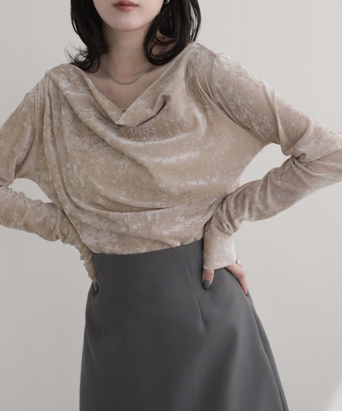 nouvellemoi(ヌーベルモイ)の「ドレープロンT(Tシャツ/カットソー・レディース・チャコール/アイボリー/グレイッシュベージュ/ブラック・M)」の9枚目の写真