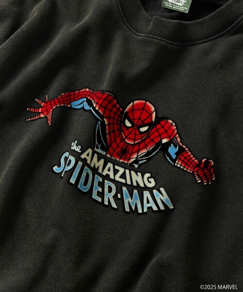 FREAK'S STORE(フリークスストア)の「MARVEL/マーベル/スパイダーマン/クルーネックスウェット/静電フロッキー加工(スウェット・メンズ・ブラック/ライトグレー・MEDIUM/LARGE)」の6枚目の写真