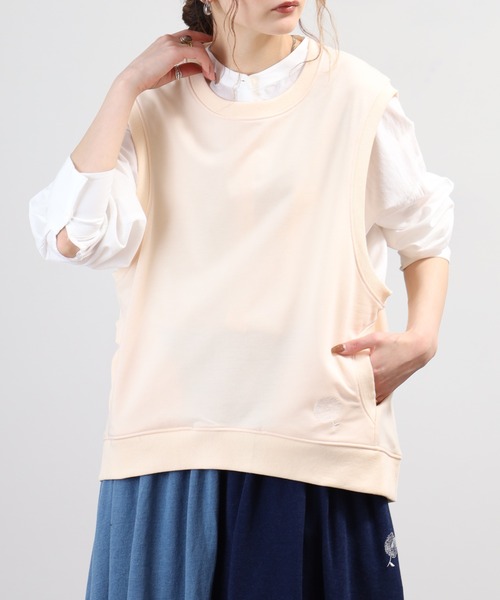 BARNDOOR(バーンドア)の「ミニ裏毛ベスト 26AW(ベスト・レディース・レッド/イエロー/インディゴブルー/ダークインディゴブルー/アイボリー・FREE)」の2枚目の写真
