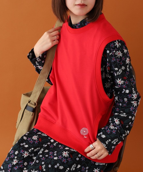 BARNDOOR(バーンドア)の「ミニ裏毛ベスト 26AW(ベスト・レディース・レッド/イエロー/インディゴブルー/ダークインディゴブルー/アイボリー・FREE)」の6枚目の写真
