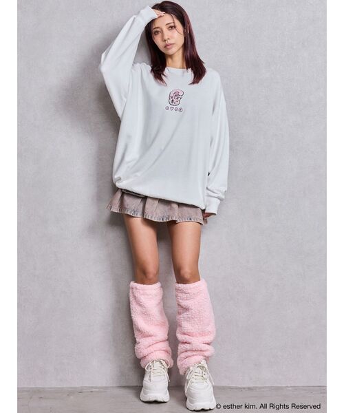 GYDA（ジェイダ）の「Esther Bunny×GYDA BIG プルオーバー（スウェット・レディース・ブラック/オフホワイト/パープル・FREE）」の6枚目の写真