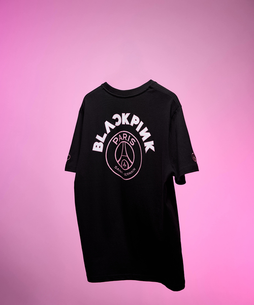 PARIS SAINT-GERMAIN(パリサンジェルマン)の「【BlackpinkxPSG】Elevated Graphic TEE ST171- BLKPSG- BPP(Tシャツ/カットソー・メンズ・ブラック・X-LARGE/XX-LARGE/X-SMALL/SMALL/MEDIUM/LARGE)」の18枚目の写真
