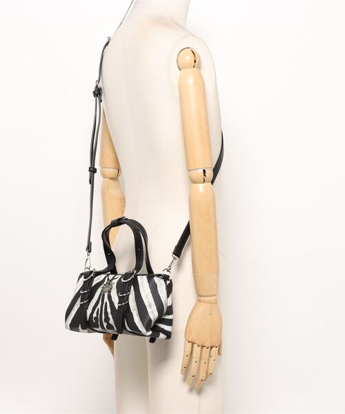 EVRIS（エヴリス）の「【EVRIS / エヴリス】 SUNNY　Wベルトミニハンドバッグ（ハンドバッグ・レディース・ブラック/ダークブラウン/レオパード/ゼブラ・FREE）」の18枚目の写真