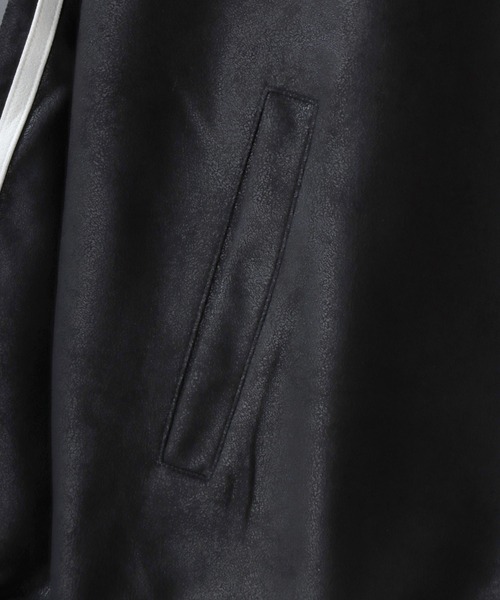 SITRY（シトリー）の「Fake Leather Track Jacket/オーバーサイズ フェイクレザー サイドライン スター フラワー ワンポイント刺繍 ダブルジップ トラックジャケット ジャージ（ジャージ・メンズ・ブラック系その他/ブラック・L/M）」の12枚目の写真