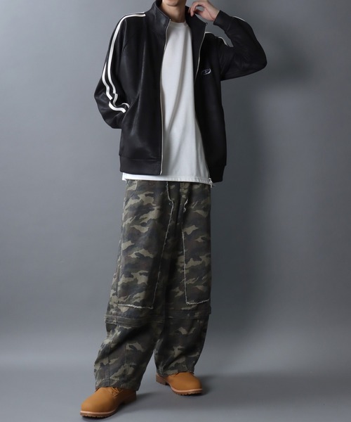 SITRY（シトリー）の「Fake Leather Track Jacket/オーバーサイズ フェイクレザー サイドライン スター フラワー ワンポイント刺繍 ダブルジップ トラックジャケット ジャージ（ジャージ・メンズ・ブラック系その他/ブラック・L/M）」の19枚目の写真