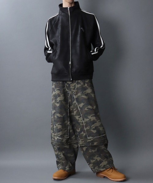 SITRY（シトリー）の「Fake Leather Track Jacket/オーバーサイズ フェイクレザー サイドライン スター フラワー ワンポイント刺繍 ダブルジップ トラックジャケット ジャージ（ジャージ・メンズ・ブラック系その他/ブラック・L/M）」の22枚目の写真