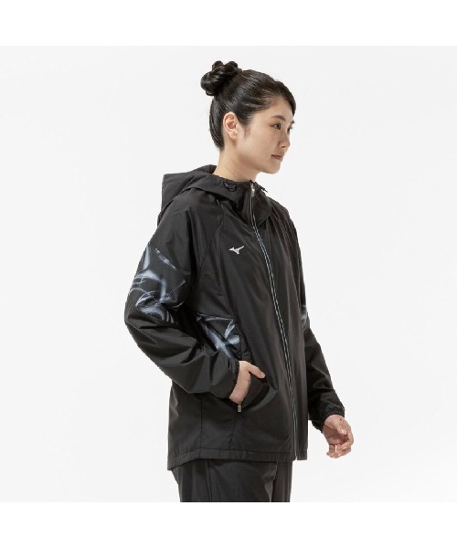 MIZUNO(ミズノ )の「ミズノ ブレスサーモウォーマージャケット_(ナイロンジャケット・レディース・ブラック/ホワイト・M/L)」の4枚目の写真