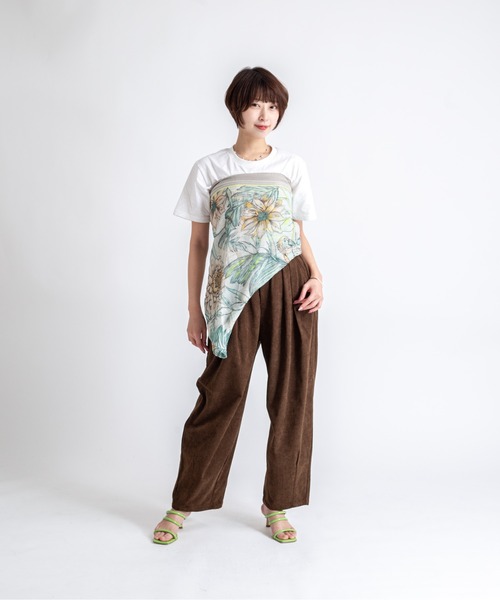 Rivel（リヴェル）の「【Sarah Tempest】大判スカーフ　リゾート柄　130×130㎝（バンダナ/スカーフ・レディース・グリーン系その他/ホワイト系その他・FREE）」の4枚目の写真