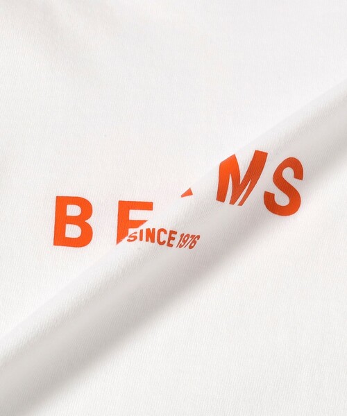 BEAMS（ビームス）の「BEAMS ロゴ Tシャツ（Tシャツ/カットソー・メンズ・グレー/ブラック/ホワイト/ネイビー・MEDIUM/SMALL/X-LARGE/LARGE/XX-LARGE）」の7枚目の写真