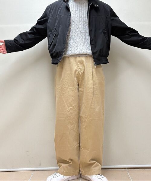 MUSINSA STANDARD（ムシンサスタンダード）の「カーブドワイドチノパンツ[ベージュ]（その他パンツ・メンズ・その他・40/38/36/34/32/30/31/33/26/27/29/42/28）」の11枚目の写真