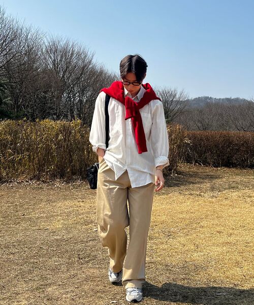 MUSINSA STANDARD（ムシンサスタンダード）の「カーブドワイドチノパンツ[ベージュ]（その他パンツ・メンズ・その他・40/38/36/34/32/30/31/33/26/27/29/42/28）」の12枚目の写真