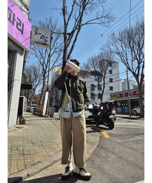 MUSINSA STANDARD（ムシンサスタンダード）の「カーブドワイドチノパンツ[ベージュ]（その他パンツ・メンズ・その他・40/38/36/34/32/30/31/33/26/27/29/42/28）」の18枚目の写真