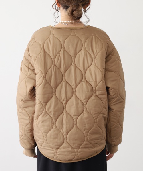 OMNES（オムネス）の「ウェーブキルトショートジャケット キルティングジャケット（その他アウター・レディース・ベージュ・L）」の11枚目の写真