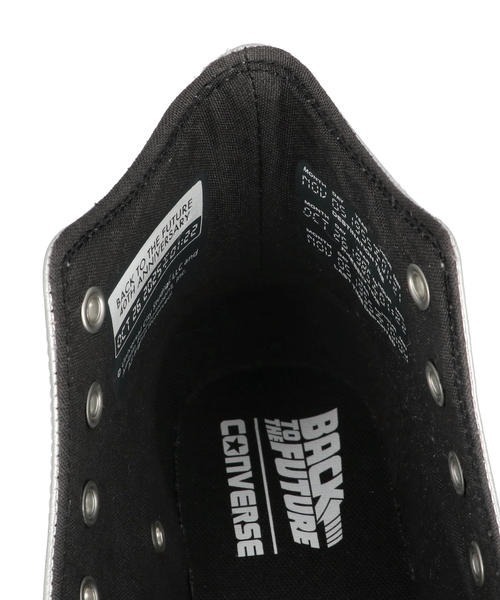 CONVERSE（コンバース）の「HI/BACK TO THE FUTURE メンズスニーカー(オールスターTMHIバック・トゥ・ザ・フューチャー) 31316500 シルバー/ブラック（スニーカー・メンズ・シルバー系その他・26.0cm/26.5cm/27.0cm/27.5cm/28.0cm/25.5cm）」の4枚目の写真