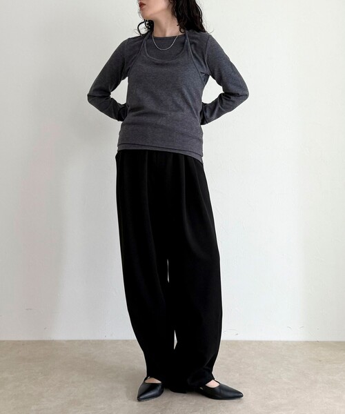 fredy emue（フレディエミュ）の「ビスチェレイヤードロンTセット（Tシャツ/カットソー・レディース・ライトグリーン/ベージュ/チャコールグレー・38）」の4枚目の写真