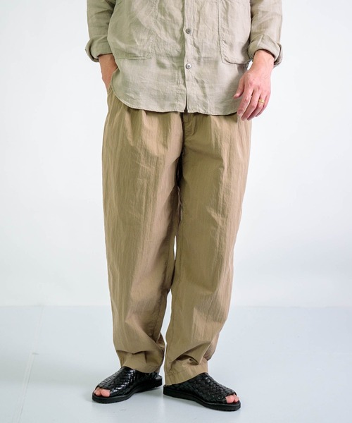 SPELLBOUND（スペルバウンド）の「[SPELLBOUND / スペルバウンド] コットンナイロンウェザーピーチバイオ フェザーパンツ（その他パンツ・メンズ・ブラック/オリーブ/ベージュ・30inch/32inch）」の2枚目の写真