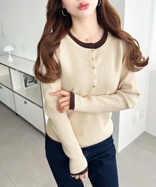 セール】ヘンリーネック配色ラインレイヤード風ニットプルオーバー