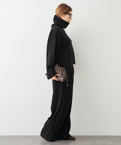 Deuxieme Classe（ドゥーズィエムクラス）の「追加 *Cropped タートルネック ニット（ニット/セーター・レディース・ブラック/ブラウン・FREE）」の7枚目の写真