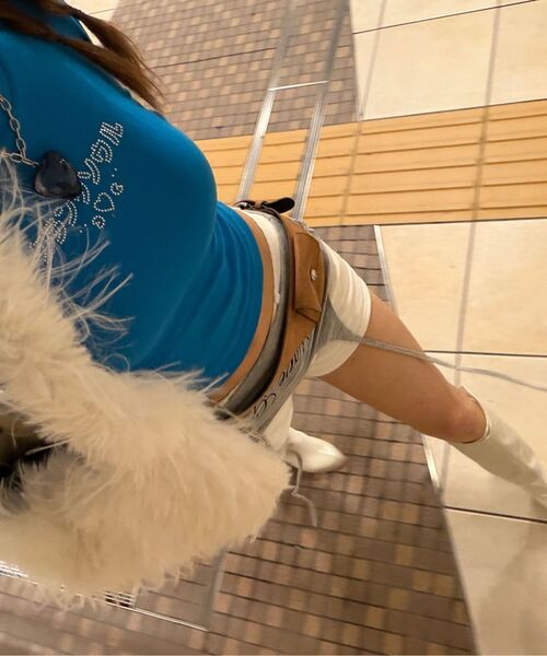 BLACKPURPLE(ブラックパープル)の「Pug Bag - White(ショルダーバッグ・レディース・ホワイト・FREE)」の3枚目の写真