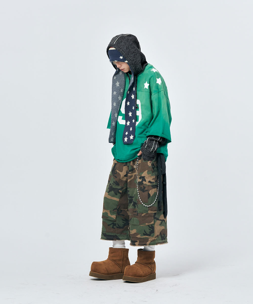 SCHISM INDUCING（スキズムインデューシング）の「FOOTBALL TEE GREEN（Tシャツ/カットソー・レディース・その他・MEDIUM/LARGE）」の5枚目の写真