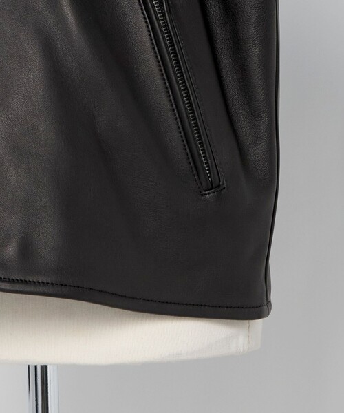 LOEFF(ロエフ)の「<LOEFF> ラムレザー バイカー ジャケット UNISEX(ライダースジャケット・レディース・ブラック/ダークブラウン・0/2/1/00)」の17枚目の写真