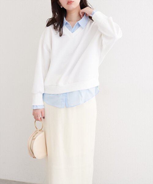 natural couture（ナチュラルクチュール）の「ボウタイ付きシャツレイヤードプルオーバー（スウェット・レディース・オフホワイト/グレー/ネイビー・FREE）」の7枚目の写真