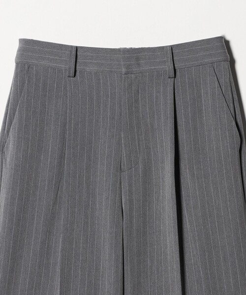 A DAY IN THE LIFE UNITED ARROWS（アデイインザライフユナイテッドアローズ）の「裏起毛 ストライプ タックワイドパンツ ‐ウォッシャブル‐＜A DAY IN THE LIFE＞（スラックス・レディース・グレー系/オフホワイト/ダークブラウン・M/S）」の16枚目の写真