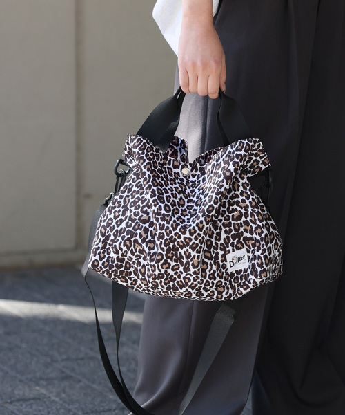 Drifter（ドリフター）の「《WEB限定追加2》【Drifter/ドリフター】CARRY ALL BAG レオパード（ショルダーバッグ・レディース・ブラック系その他/ホワイト×ホワイト・FREE）」の15枚目の写真