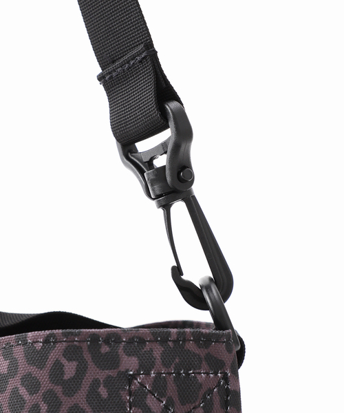 Drifter（ドリフター）の「《WEB限定追加2》【Drifter/ドリフター】CARRY ALL BAG レオパード（ショルダーバッグ・レディース・ブラック系その他/ホワイト×ホワイト・FREE）」の20枚目の写真