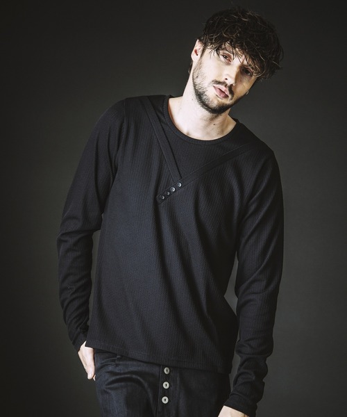 NO ID.（ノーアイディ）の「【NO ID.】Irregular Neck Pullover / イレギュラー ネック プルオーバー（Tシャツ/カットソー・メンズ・グレー/ブラック/ホワイト・2/1）」の15枚目の写真