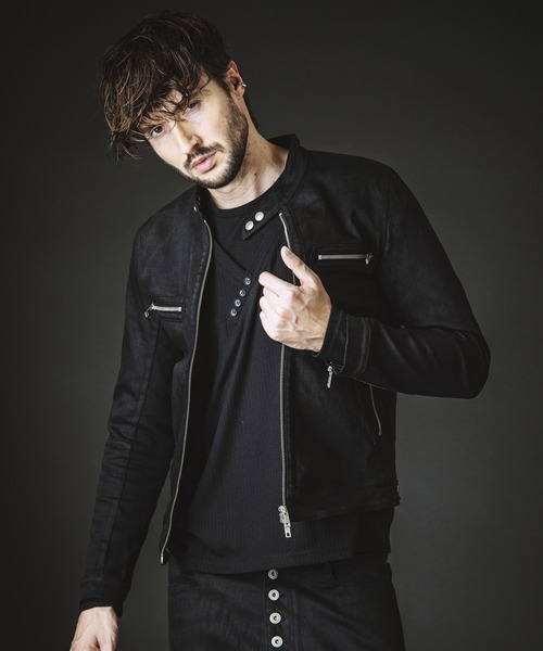 NO ID.（ノーアイディ）の「【NO ID.】Irregular Neck Pullover / イレギュラー ネック プルオーバー（Tシャツ/カットソー・メンズ・グレー/ブラック/ホワイト・2/1）」の21枚目の写真