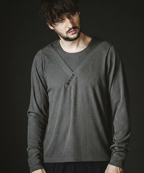 NO ID.（ノーアイディ）の「【NO ID.】Irregular Neck Pullover / イレギュラー ネック プルオーバー（Tシャツ/カットソー・メンズ・グレー/ブラック/ホワイト・2/1）」の8枚目の写真