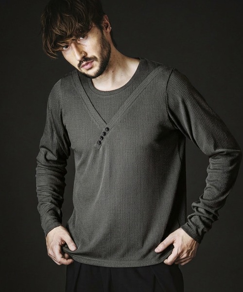 NO ID.（ノーアイディ）の「【NO ID.】Irregular Neck Pullover / イレギュラー ネック プルオーバー（Tシャツ/カットソー・メンズ・グレー/ブラック/ホワイト・2/1）」の9枚目の写真